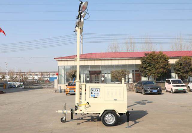 翔工的照明燈車(chē)，哪里需要哪里搬